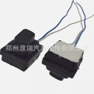 ปุ่มจับประตูฮุนได เอลันตร้า 82651F2210 ด้านซ้าย 82661F2210 ด้านขวา อะไหล่ทดแทนสำหรับรุ่นปี 17-20 - Product Image 5