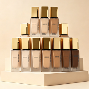 Fondotinta Liquido Vegano a Copertura Totale in 42 Colori, Etichetta Privata, Idratante, Lunga Durata, Opaco e Impermeabile - Product Image 2