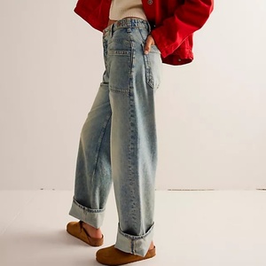 Jean ample vintage pour femme, taille haute, en denim de coton délavé - Product Image 3