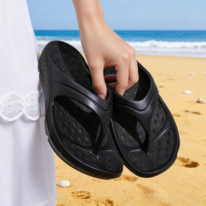 Sandalias de Playa Antideslizantes para Hombre, Diseño de Una Pieza, Cómodas para Caminar, Color Negro - Product Image 1