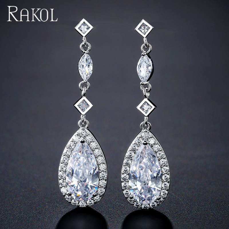 หินสีขาวทองคำขาว