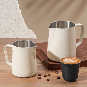 Tazza per Schiuma di Latte in Acciaio Inox 304 con Design a Bocca Appiattita/Appuntita, Stile Moderno e Minimalista per Casa, Ufficio e Caffetteria - Product Image 4