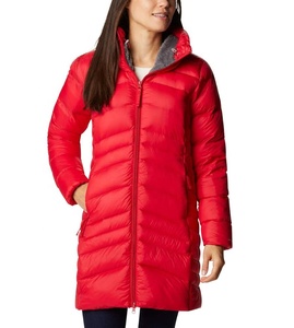 Nouvelles vestes matelassées pour femmes avec logo personnalisé élégant, broderie tricotée, vestes d'hiver décontractées de haute qualité - Product Image 3