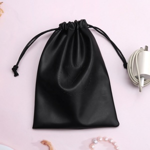 Pochette de couleur personnalisée en cuir PU avec logo personnalisé Sac de rangement de voyage étanche Pinceaux à cosmétiques pour femme Motif de lettres Style ficelle - Product Image 2