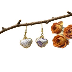 Que tous vos vœux soient exaucés, boucles d'oreilles brodées en brocart, nouveau chapeau d'étudiant en tissu rétro chinois avec lune croissante et cadenas de la paix - Product Image 5
