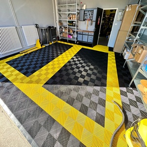 Dalles de sol de garage durables, revêtement de sol en vinyle à emboîtement, dalles autocollantes, revêtement de sol en plastique pour lavage de voitures - Product Image 6
