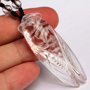 Collier élégant avec pendentif en cristal taillé en forme de cigale et breloque en quartz simulé tendance pour femmes et hommes - Product Image 3