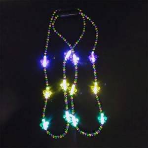 Collier en acrylique personnalisé avec perles LED lumineuses et perles clignotantes pour le Mardi Gras - Product Image 4