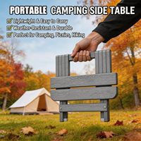 Table d'appoint d'extérieur pliable grise avec pieds en X, en plastique HIPS imitation bois, vis en acier inoxydable 304 pour piscine, complexe hôtelier, jardin, patio