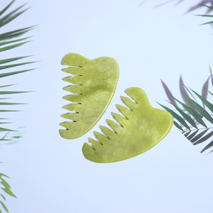 Juego de <span class=keywords><strong>jade</strong></span> verde Gua Sha, masajeador Facial de piedra Natural suave, raspador, herramienta de masaje todo en uno para la relajación del cuerpo, la cara y el cuello - Product Image 5