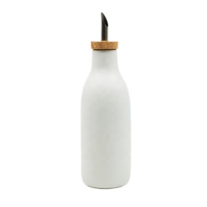 Offre Spéciale – Bouteilles en Céramique Réutilisables de 330 ml de Haute Qualité avec Bouchon Verseur pour Sauce Soja, Vinaigre et Cuisine (Vente en Gros) - Product Image 4