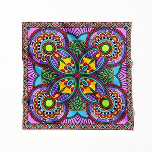 Écharpe personnalisée sur mesure avec votre propre design pour les maisons de mode haut de gamme, impression d'écharpes personnalisées qui incarnent toujours le luxe et l'exclusivité - Product Image 3