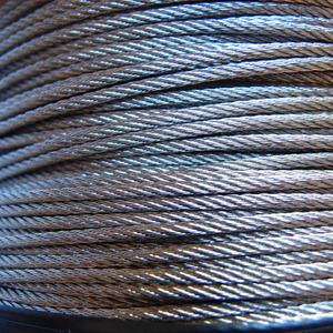 Câble en acier inoxydable de qualité marine 7x7 pour l'agencement architectural, les lignes de protection et les applications de sécurité polyvalentes - Product Image 2