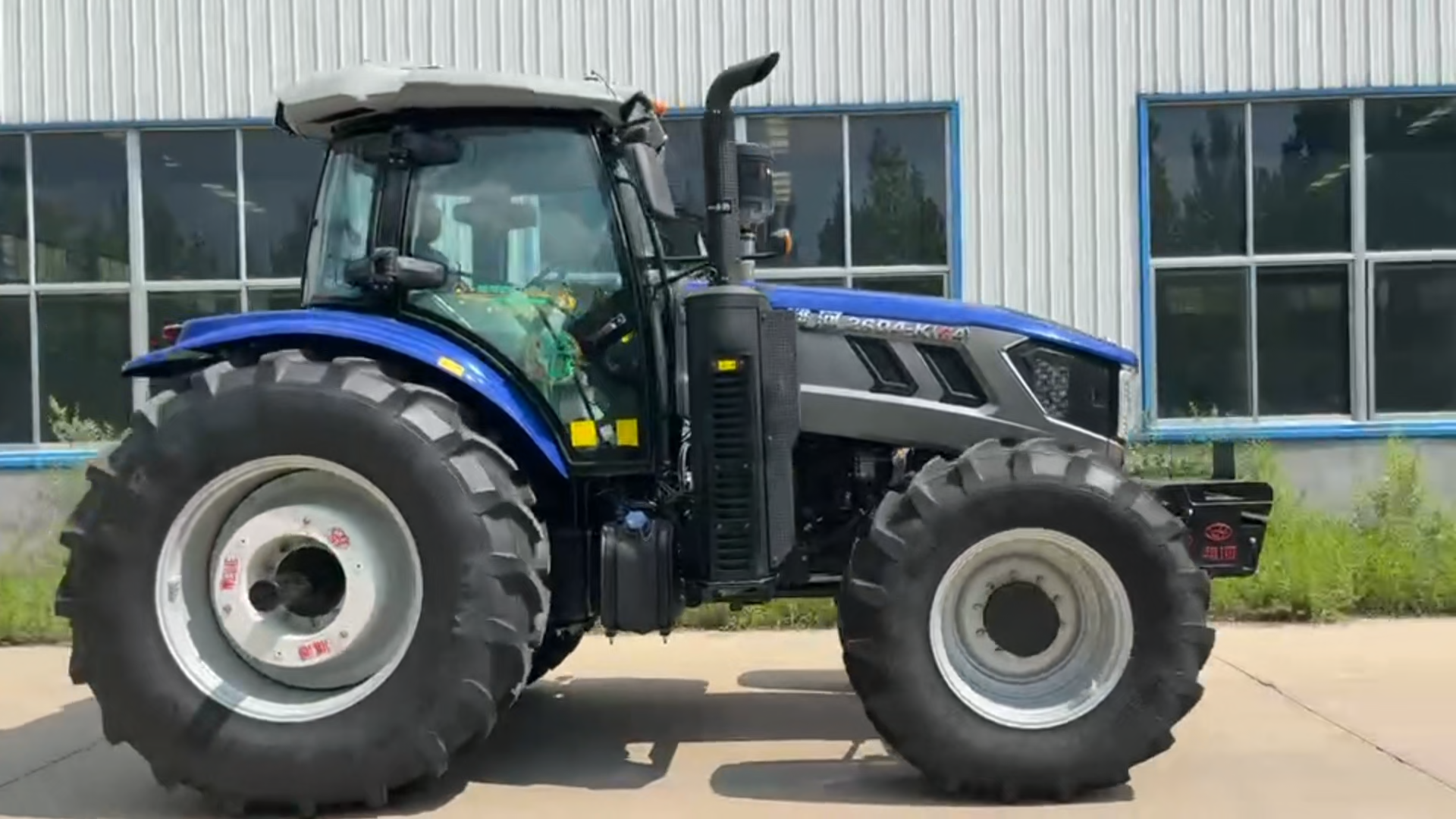Zen Noh ZL 1501 Mini Farm Tractor 150hp - Ideal for Agricultural