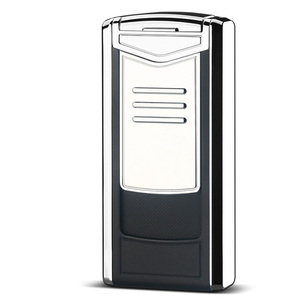 Encendedor portátil de gas butano con logotipo personalizado, mechero recargable a prueba de viento con 3 chorros de llama para cigarros, <span class=keywords><strong>2022</strong></span> - Product Image 3