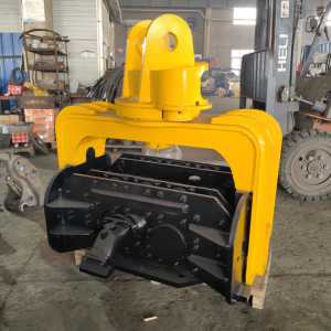 Le poinçonneur hydraulique robuste est compatible avec divers excavateurs pour le frappage de pieux de fondation et de pieux carrés. - Product Image 2