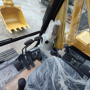รถขุด CAT 320CL ขนาด 20 ตัน พร้อมบุ้งกี๋ขุดขนาด 1 ลูกบาศก์เมตร รถขุดตีนตะขาบ cat320CL มือสอง - Product Image 6