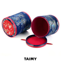 Boîte à bijoux cylindrique de style chinois en gros, boîte de rangement de luxe pour bijoux, étui cadeau pour bijoux avec broderie paysagère, vente en gros