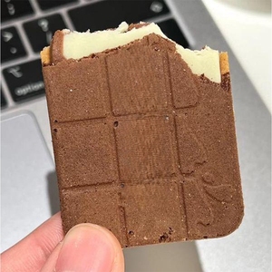 Biscuits Crookie au <span class=keywords><strong>chocolat</strong></span> virals, moelleux et fondants, biscuits gourmands <span class=keywords><strong>aux</strong></span> <span class=keywords><strong>pépites</strong></span> <span class=keywords><strong>de</strong></span> <span class=keywords><strong>chocolat</strong></span> noir pour garniture <span class=keywords><strong>de</strong></span> croissants, vente en gros - Product Image 4