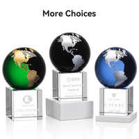 Trofeo de Cristal Personalizado con Diseño de Tres Colores (Negro, Azul, Verde) para Reconocimiento Empresarial y Celebraciones Corporativas
