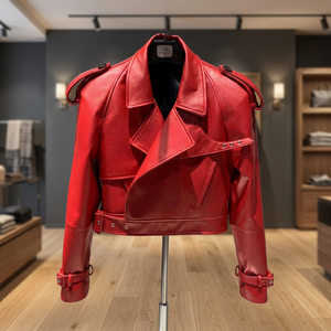 Chaqueta de motociclista de piel de oveja roja tejida para mujer con remaches, cremallera y cuello vuelto, venta al por mayor, proveedor de LOGOTIPO personalizado 2026 - Product Image 2
