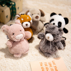 EZBABY Adorable petit panda en peluche courte extensible en coton PP, hauteur 11-30 cm, porte-clés poupée raton laveur, vente en gros pour jeunes, à partir de 5 ans - Product Image 4