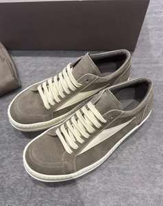 Zapatos Deportivos para Caminar con Diseño Retro, Amortiguación, Antideslizantes, Parte Superior de Gamuza, Suela Gruesa, de Alta Calidad y Lujo - Product Image 1