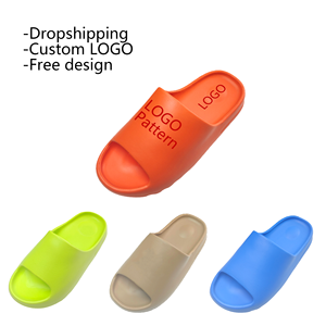 Sandales pour femmes, chaussures de sport confortables, pantoufles coussinées, personnalisées, intemporelles, pour la douche, la salle de bain, le sport, la maison, pantoufles pour femmes - Product Image 2