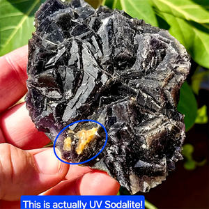 Hoogwaardige zwarte roosfluoriet mineraal specimen groothandel natuurlijke kristallen ruwe stenen voor huisdecoratie premium kristal - Product Image 2