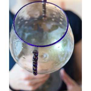 Vase à fleurs en bois soufflé à la main Gabbiani, design moderne, vase en forme de tasse avec or pur et bulles pour mariage - Product Image 3