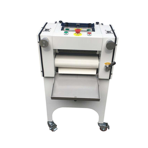 Nouvel équipement de boulangerie commercial haute productivité 24 pièces/min pour le façonnage et le moulage de pains de mie, pains français, croissants et baguettes - Product Image 3