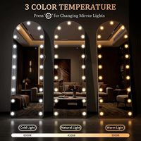 Miroir sur pied moderne en verre HD avec cadre blanc arqué, éclairage LED intégré et commande tactile pour chambre à coucher, dressing et décoration intérieure