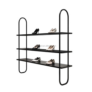 Espositore per Scarpe a 3/4 Livelli in Metallo Nero Autoportante per Negozi di <span class=keywords><strong>Abbigliamento</strong></span> e Borse - Product Image 2