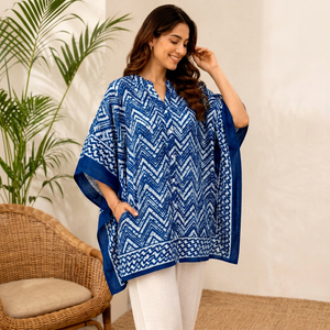 Robe Kaftan Bohème Vintage Luxueuse Ample à Col en V en Lin Tissé Rayé Géométrique Bleu avec Dentelle, Taille Naturelle, Respirante et Asymétrique - Product Image 1