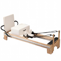 Peralatan Gym Rumah Reformer Pilates Kayu Maple Putih Full Rail, Tahanan Dapat Disesuaikan, Latihan Kekuatan Inti, Pilates Profesional