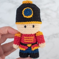 Poupées au crochet de Noël Gingerbread Man, Mme Claus, Casse-Noisette et pingouin potelé crochet ornements de Noël