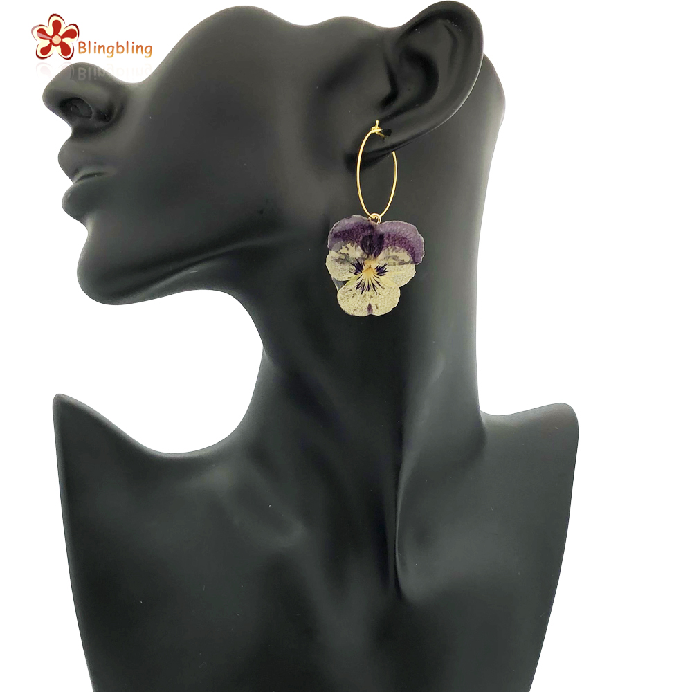 Orecchini viola del pensiero