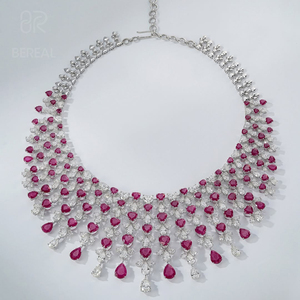 Ensemble de bijoux de mariée personnalisé en or 18 carats avec collier et boucles d'oreilles en moissanite VVS, chaîne en argent 925 avec diamants en moissanite de laboratoire, bijoux pour femmes - Product Image 2