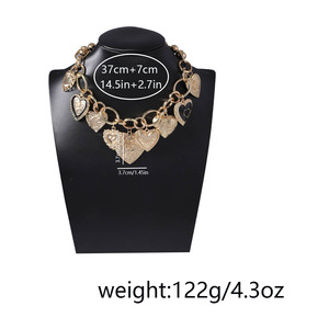 Collar informal de mujer con colgante de corazón de aleación de cadena de tendencia Retro - Product Image 2