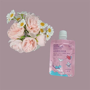 Bolsa de Embalaje para Ropa Interior con Boquilla de PE de 50 ml, Impresión Personalizada con Grabado, Reciclable, con Logotipo Personalizado para Cuidado Personal - Product Image 4