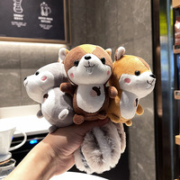 Nouveau design, jouet en peluche doux de 11 cm, adorable petit écureuil de dessin animé, porte-clés en peluche pour sacs et ornements