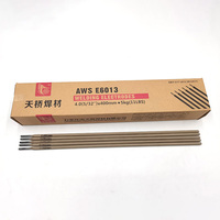 Varillas de soldadura de acero dulce / electrodos de soldadura E6013 E7018 E7016 de suministro de fábrica