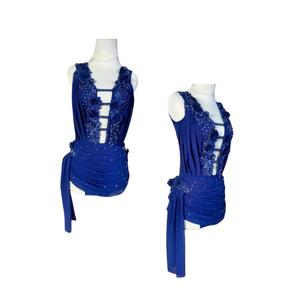 Robe de ballet lyrique de Tracey en nylon spandex extensible bleu marine qui améliore votre mouvement lors de chaque danse gracieuse. - Product Image 5