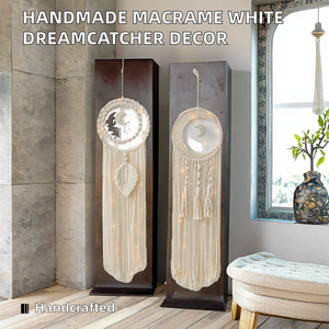 Attrape-rêves en macramé de corde de coton fait main, blanc, avec pendentif lune, tapisserie murale bohème et LED à changement de couleur - Product Image 2