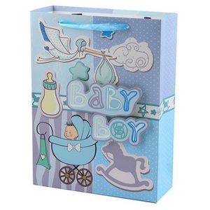 Bolsa de Papel para Regalo de Bebé con Diseño Impreso, Asas de Listón y Cartón Color Marfil, para Venta al Por Mayor - Product Image 4