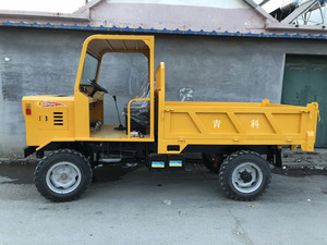 Véhicules utilitaires à quatre roues à moteur diesel, directement de l'usine, camions de <span class=keywords><strong>transport</strong></span> de béton pour le <span class=keywords><strong>transport</strong></span> rural et agricole - Product Image 1