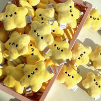 Breloque en peluche étoile à faire couiner personnalisée, adorable petite poupée étoile en peluche, accessoire de sac à dos, porte-clés en peluche doux, cadeau pour filles