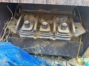 Nuevo cubo triturador de excavadora para industrias de construcción y agrícolas para operaciones de trituración e inclinación de rocas - Product Image 3