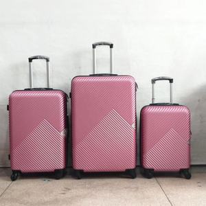 ชุดกระเป๋าเดินทาง 3 ชิ้น แบบแข็ง น้ำหนักเบา รุ่นโมเดิร์นคลาสสิก ผลิตจากพลาสติก ABS พร้อมกระเป๋าเดินทางแบบมีล้อ ผลิตจากโพลีเอสเตอร์ สำหรับการเดินทาง ราคาโรงงาน - Product Image 1