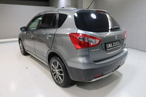 Suzuki <span class=keywords><strong>SX4</strong></span> S-<span class=keywords><strong>Cross</strong></span> SUV 2015, Benzina, Sedili in Pelle, Cambio Automatico, Euro VI, Luci LED, Tetto Apribile - Product Image 4